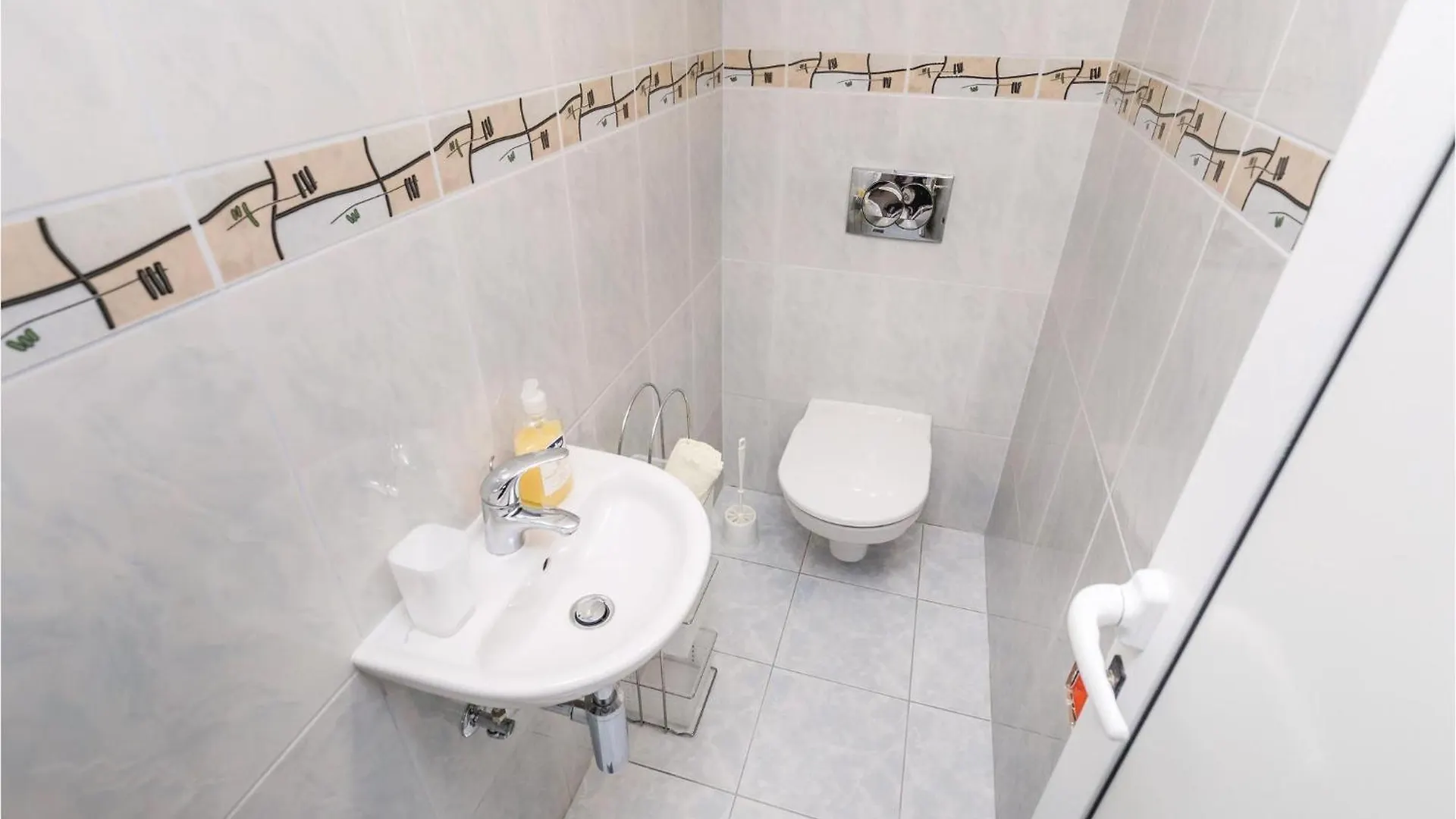 3 Bedroom Gorgeous Apartment In Kastav